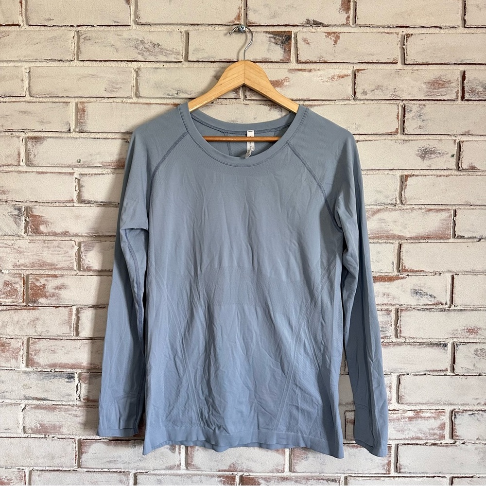 Athleta momentum seamless long sleeve shirt blue